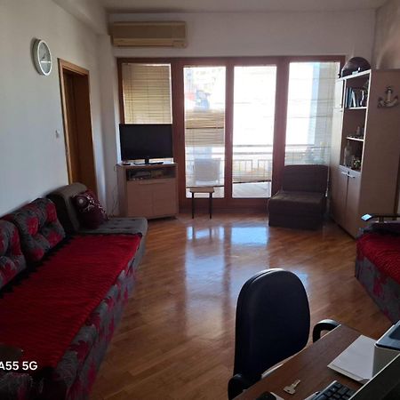 Alpi Hostel Skopje Extérieur photo